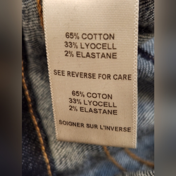 Elizabeth and James TEXTILE 'Gloria' Flared Jeans, Dark Wash, Size US 29 - Picture 7 of 8